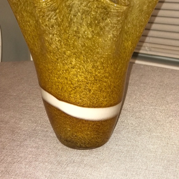 Beautiful Vases - Picture 7 of 7